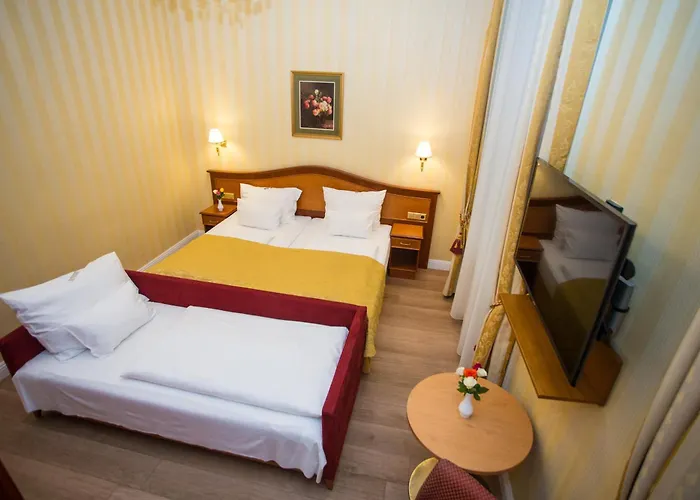 Pension Opera Suites I Self Check In Vienna